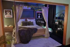 Love Room Passion - Four poster bed